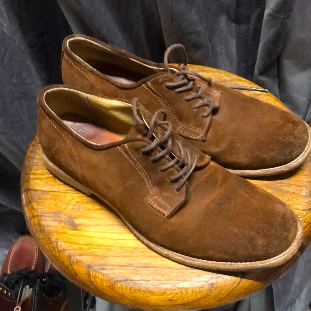 Mens size 9D Frye Suede Oxfords